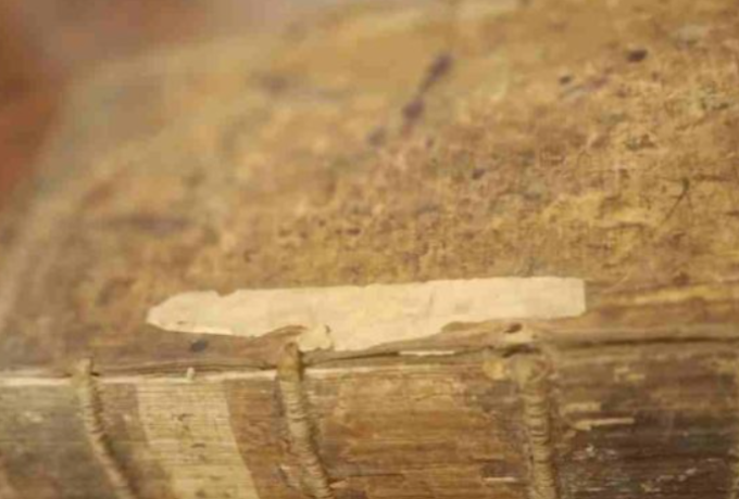 Ανακαλύφθηκε σπάνια Καινή Διαθήκη από το 1565 σε αποθήκη στην Ελασσόνα